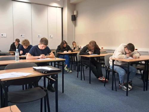 2025.03.19 Zloty-Krag 1