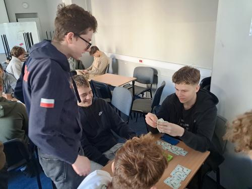 2025.03.25 gry logiczne 08