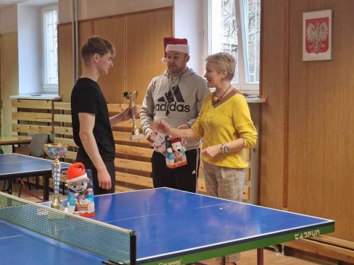 2025.12.06 turniej-mikolajkowy-w-tenisa3